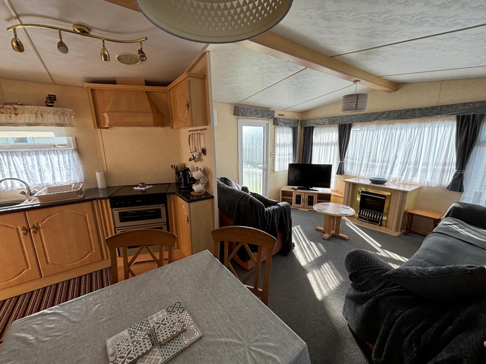 Seaview 145 - Pet Friendly, Bath And Close To Beach & Fantasy Island - Meadow Lakes Caravan & Lodge Hire อินโกลด์เมลส์ ภายนอก รูปภาพ